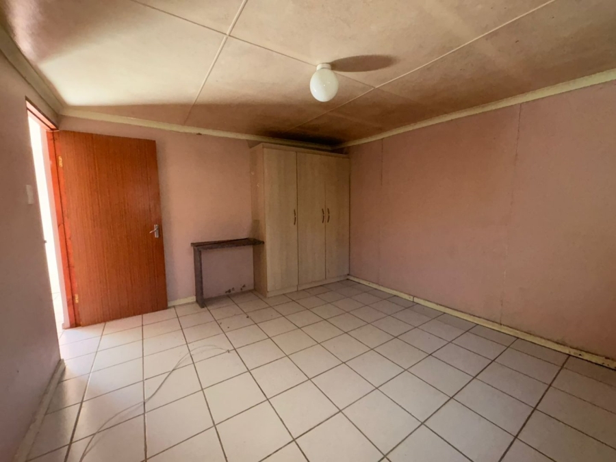 5 Bedroom Property for Sale in Dorchester Heights Eastern Cape